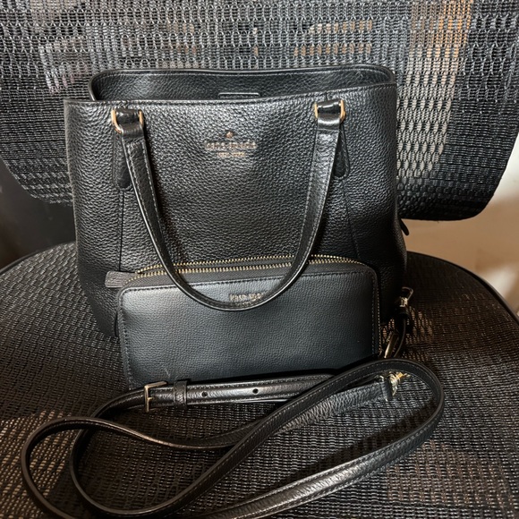 Kate Spade Matching Tote/crossbody & Wallet set in Black - Picture 2 of 12